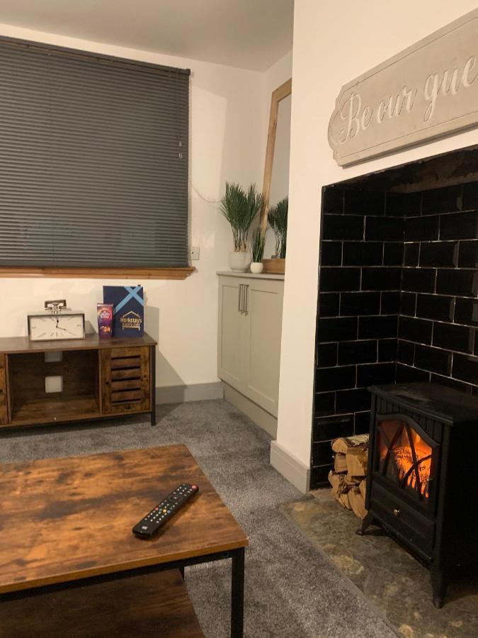 Cosy Cottage In Redcar - Workstays Uk Wilton  Exteriér fotografie